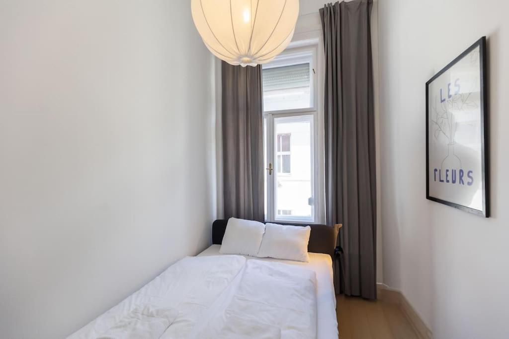 The Grove Hideaway Central 2Br Retreat Budapest Exterior foto